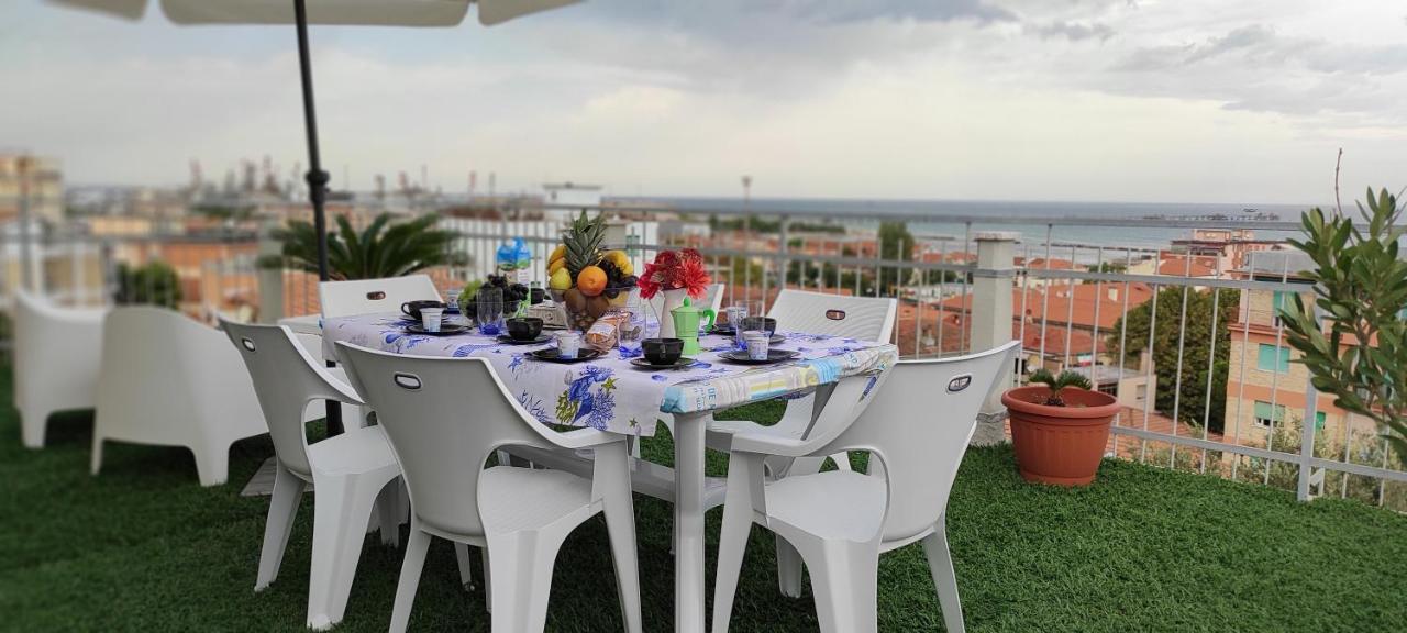 La Terrazza Apartment Falconara Marittima Luaran gambar